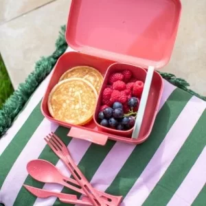 Koziol Lunch Box Candy Ready Mit Besteck-Set In Coral 11